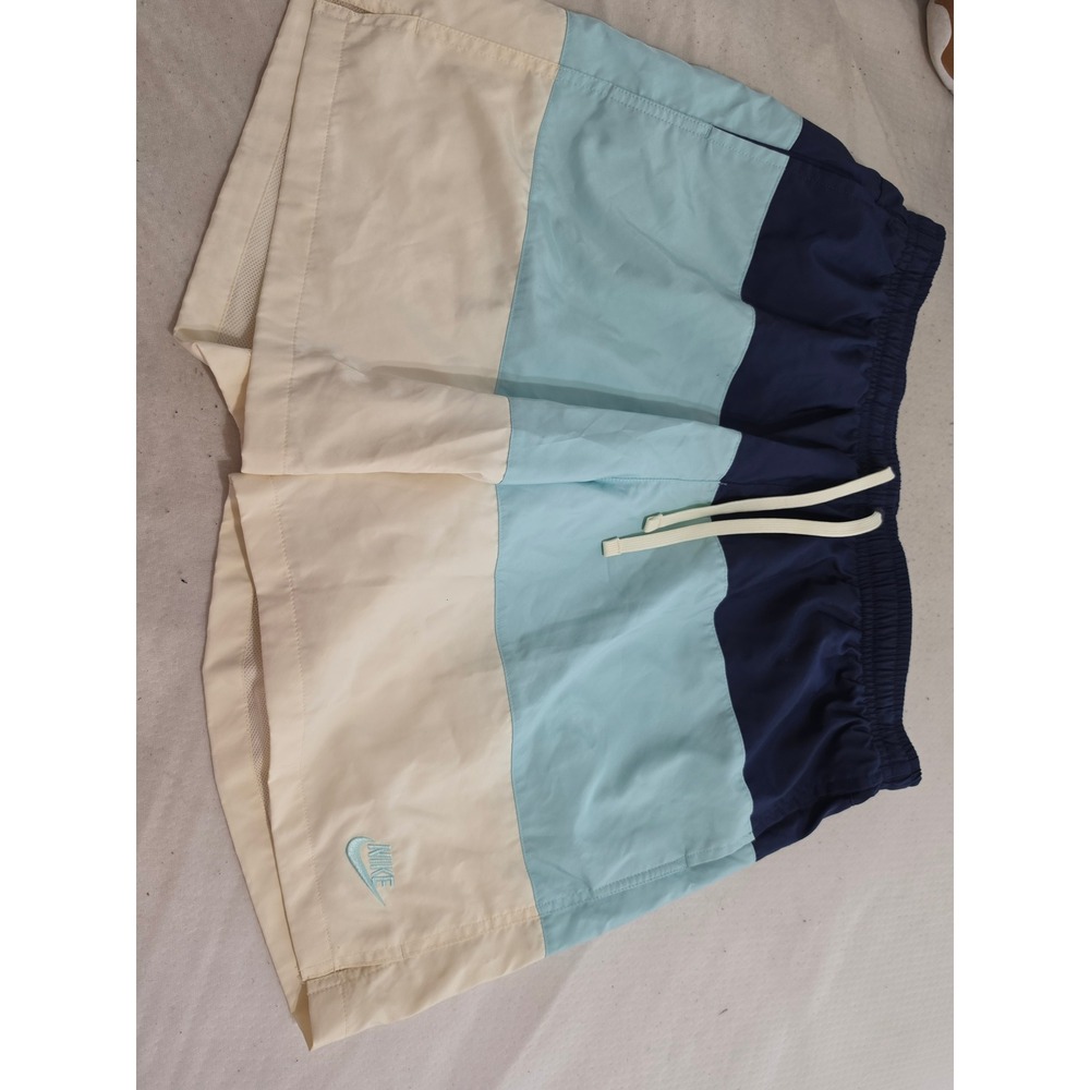 Nike Mens Loose Fit Colorblock Shorts Navy Blue Cream XL Above Knee Woven Mesh‎